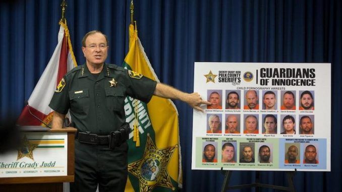 Zaskočili 17 pedofila, nastavnici, radnici Disneylanda