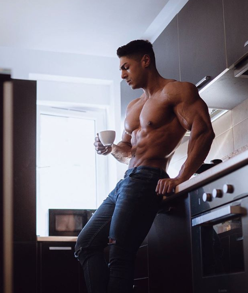 NAJVEĆI MEN’S PHYSIQUE TALENAT ANDREI DEIU !!!