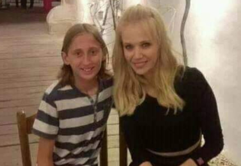 FOTOGRAFIJA MLADOG „MODRIĆA“ I JELENE ROZGE PONOVO KRUŽI INTERNETOM!