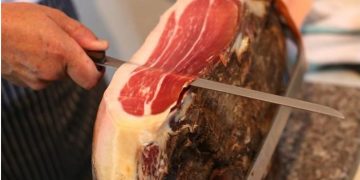 SVE NAJVEĆE TAJNE PRŠUTA