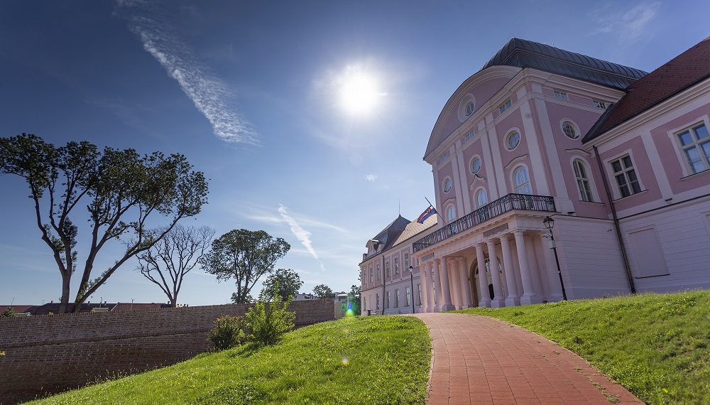 Turistički biser Slavonije – Dvorac Pejačević u Virovitici