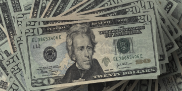 Dolar sve jači, euro nestabilan zbog posljedica novih zatvaranja!