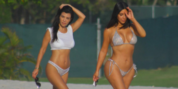 SESTRE KARDASHIAN kraljice kupaćih kostima!