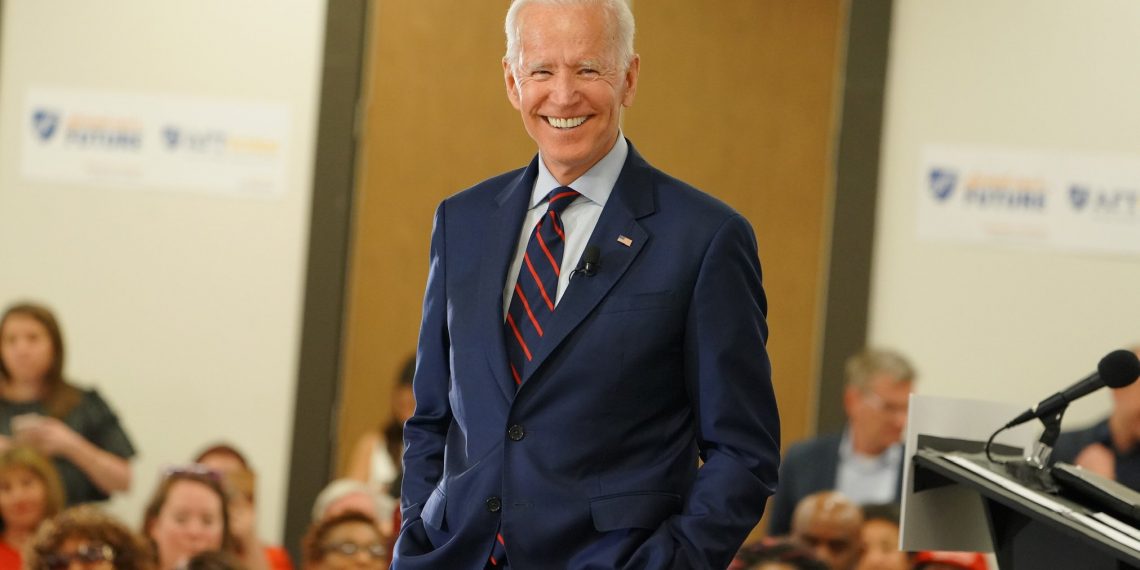 BIDEN: Dajem si 100 dana da cijepim 200 milijuna građana!