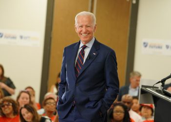 BIDEN: Dajem si 100 dana da cijepim 200 milijuna građana!