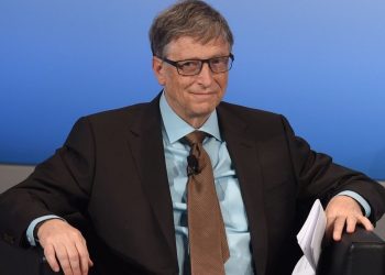 BILL GATES PROMJENIO DATUME KRAJA PANDEMIJE!