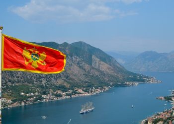 Crnogorski epidemiolozi: Epidemija izvan kontrole, predlažu potpuno zatvaranje