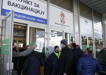 Srbija otvorila cijelom regionu vrata za cijepljenje. Pristižu iz Hrvatske, BIH, Crne Gore…