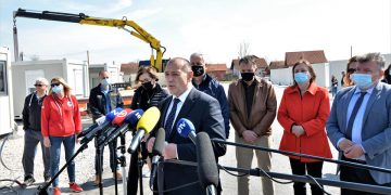 Ministar Tomo Medved: Zašto je predsjednik postao huligan?