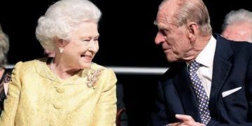 Preminuo britanski princ Philip, suprug kraljice Elizabete!