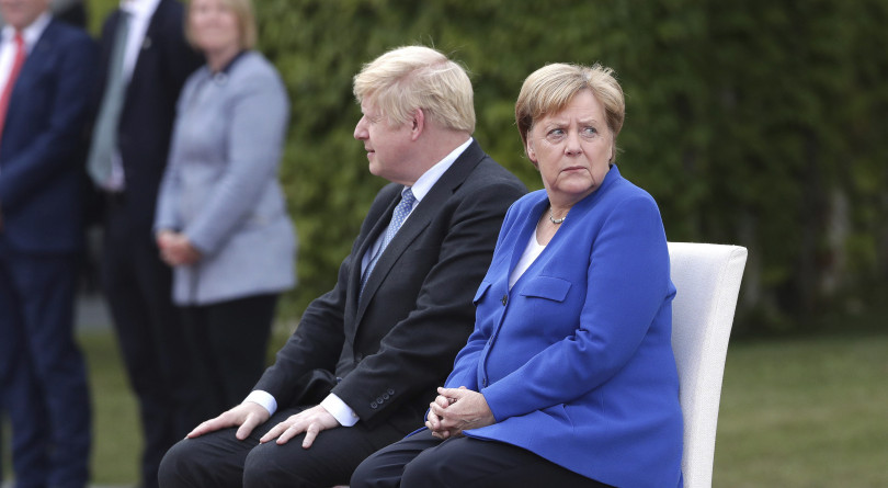 Počele optužbe za mentalna razboljenja i zastrašivanja. Lideri optuženi da su ubijali strahom!