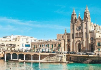 Malta: Dođite na ljetovanje, dobit ćete 200 eura po osobi