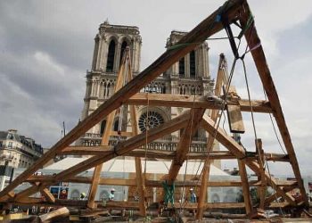 Stabla stara preko 200 godina poslužit će pri izgradnji katedrale Notre Dame