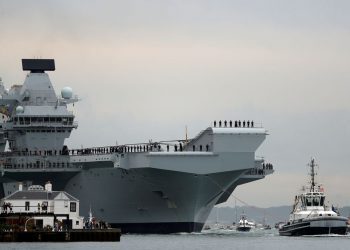 Britanski nosač aviona i ratni brodovi kreću u Crno more