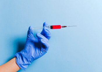 Krvni ugrušci: Kako ih prepoznati i kada se javiti liječniku?