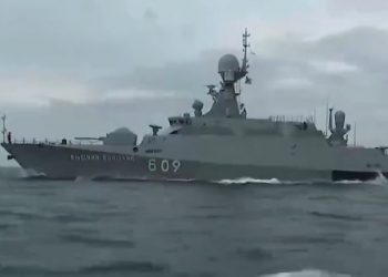 RUSI U CRNOM MORU IZVODE VJEŽBE A I UKRAJINCI NA GRANICI PRKOSE OLUJOM