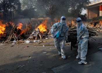 NOVI CRNI REKORD: U Indiji za dan umrlo preko 4.000 ljudi