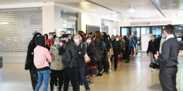 Sramota u Beogradu: Građani pohrlili u šoping, tko se cijepi – dobija poklon bon! Među prvima Jelena Karleuša!