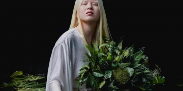 Roditelji su je kao bebu ostavili pred porodilištem, a danas je svjetski model čuvenog Voguea