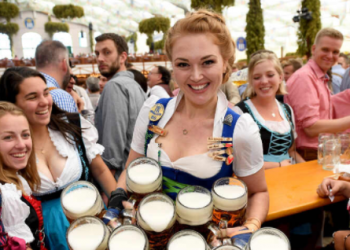 Službenici Munhena odbacuju tvrdnje da će se Oktoberfest održati u Dubai-u!