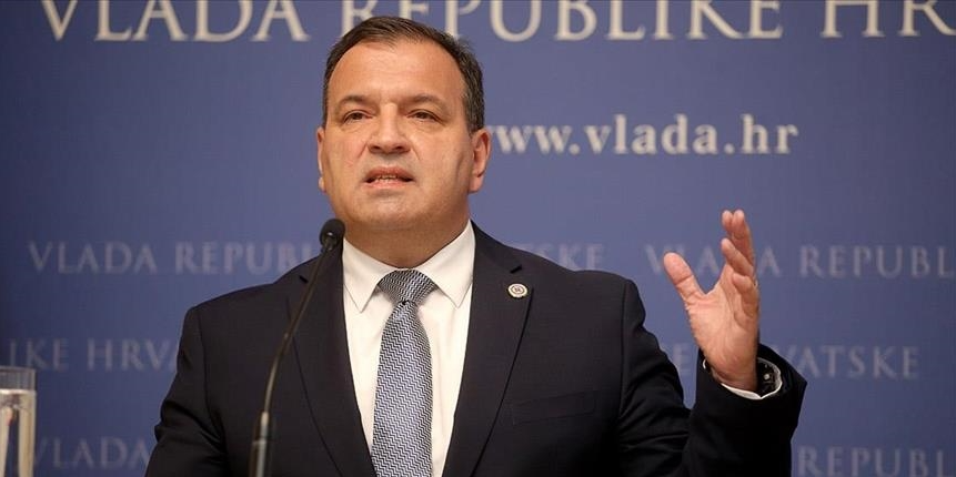 Beroš: “U Hrvatskoj 880.000 osoba cijepljeno barem jednom dozom!”