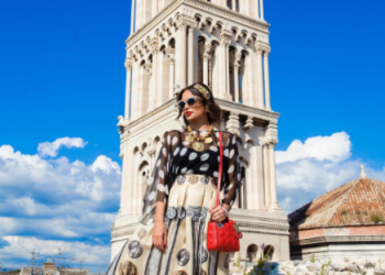 Dok Severina obilježava dan svog rodnog Splita, Igor uživa u Grčkoj