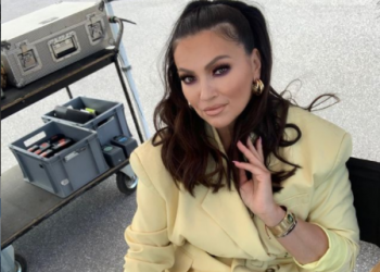 Nina Badrić se vratila u devedesete: Novi imidž poistovjetio je s J.Lo