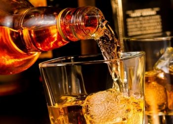 Glenmorangie lansira rijetki viski od 2.430 američkih dolara sa Sonoma-Cutrerom Scotch