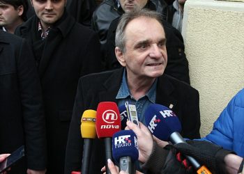 Predsjednik Milanović vratio sve nagrade osuđenom generalu. Glavaš popljuvao kokoš Kolindu.