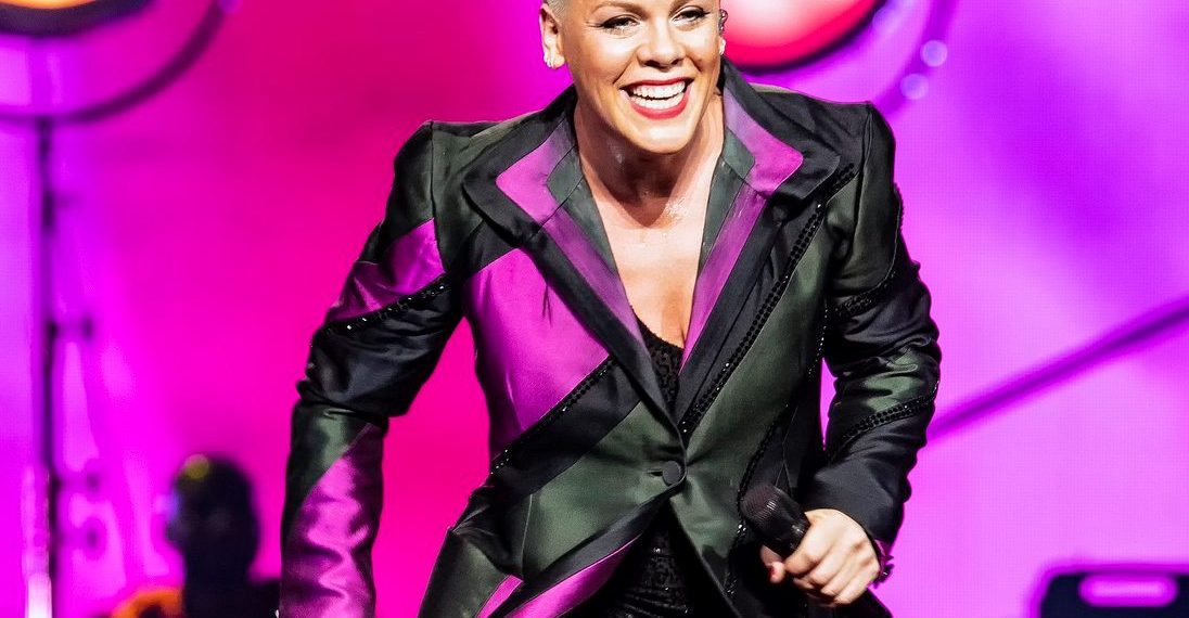 PINK se opraštala od života zbog Corone i pisala oporuku