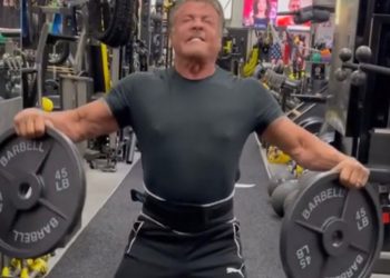 Sylvester Stallone pohvalio se kako razvaljuje na treninzima i u osmom desetljeću života!