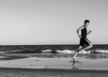 Želite trenirati, a napolju je vruće: Evo kako organizovati pravilnu rutinu!