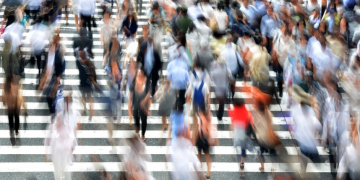 Ljudi se razvijaju brže nego ikada, a razlog toga nije genetika!