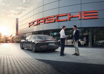 Porsche najavio izgradnju tvornice za proizvodnju baterija