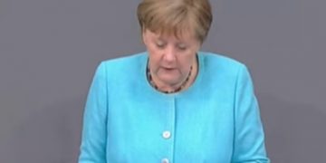 Merkelica napala Grčku i Maltu jer dopuštaju ulaz cjepljenima ruskim i kineskim cjepivom