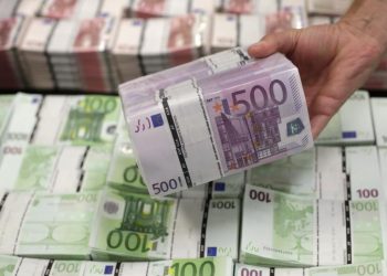 U pandemiji broj milijunera porastao, sada je veći od 20.000