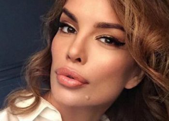 Prkosi godinama: Severina oduševila fotkama u badiću!