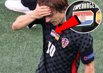 Euro gaf! Bijelo polje primjećeno tek sada od njemačkog fotografa???