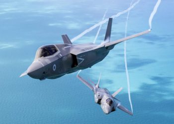 SAD trenutno suvremenim borbenim avionima pokriva Rusiju i Kinu (video)