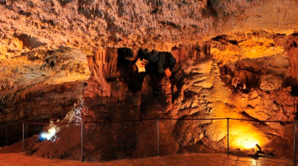 Špilja Mramornica – kraška ljepotica