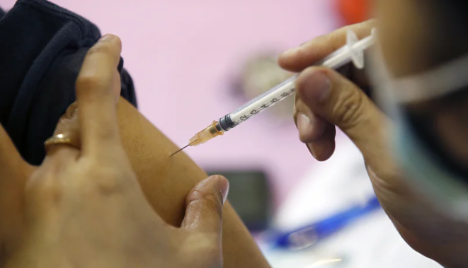 Liječnik iz Hrvatske protuzakonito cijepio ljude u BiH! Usluge naplaćivao od 1200 do 2000 kuna!