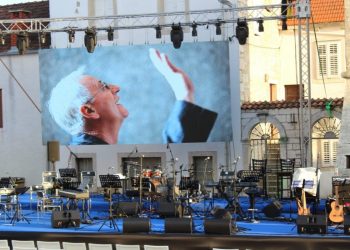 VELA LUKA: I ove godine moći ćemo uživati u spektakularnom koncertu u čast Olivera Dragojevića