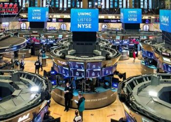 Wall Street skliznuo sa rekordnih visina!