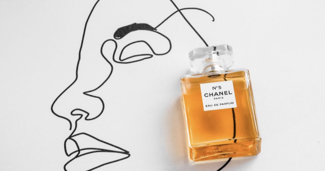 Chanel kupio još 10 hektara zemlje da osigura zalihe jasmina za kultni No.5!