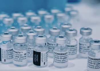 Pfizer i Moderna podigli cijenu cjepiva protiv covida-19 za EU!