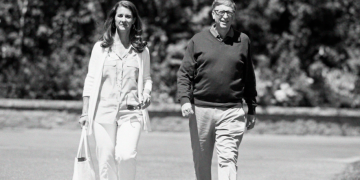 Bill Gates i Melinda službeno su razvedeni