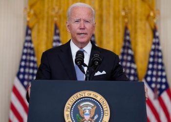 Biden prekinuo godišnji odmor, prozivaju ga UN, EU i Britanci, pa se očitovao da to nije rat Amerike