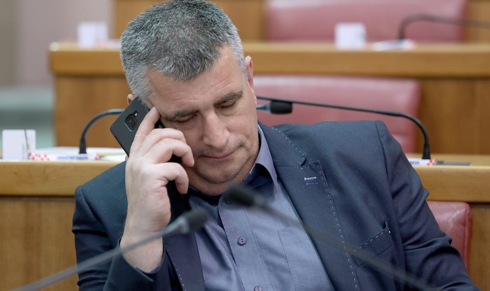 Bulju podivljala bolest oko Alke i Velike Gospe ali će kaže pomiriti Milanovića i Plenkovića