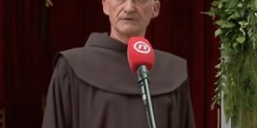 Franjevački gvardijan Sinja: Neće biti procesije. Bulj: Ja sam opasniji virus od korone