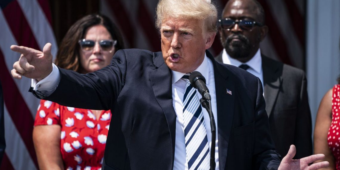 Istraga protiv Trumpa se nastavlja: Pritiskao suce da izbore proglase prevarom
